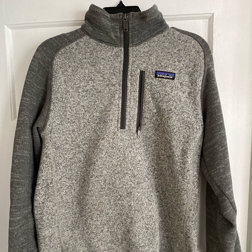 Patagonia zip up pullover